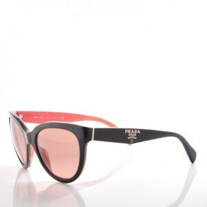 PRADA 
Cat Eye Sunglasses SPR 05P Black Pink